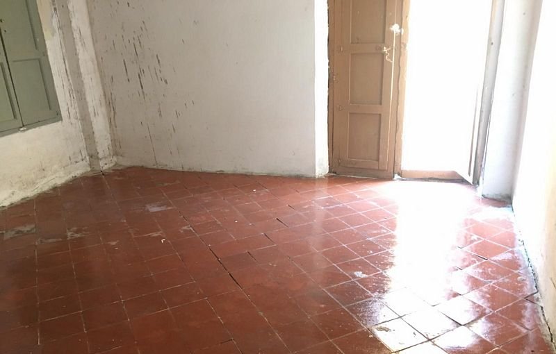 Casa en venta por 60000 con 54m y una habitacion en calle d amunt en Ontinyent