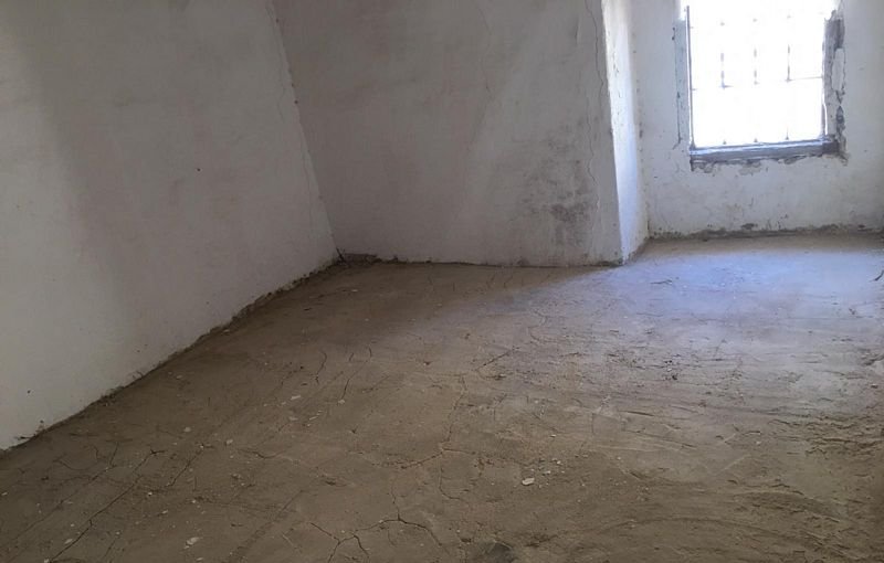 Casa en venta por 60000 con 54m y una habitacion en calle d amunt en Ontinyent