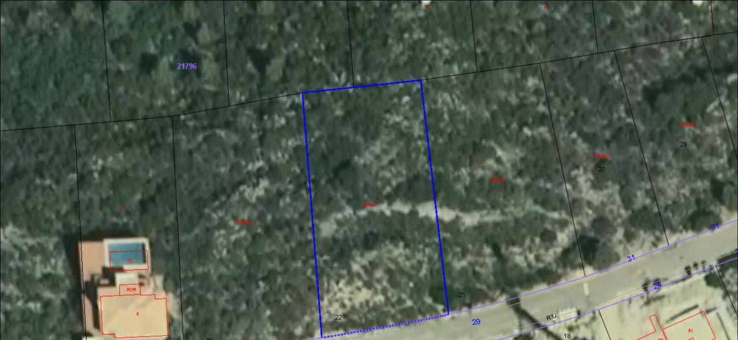 Solar en venta en Calle Riu Xuquer Pedreguer Alicante