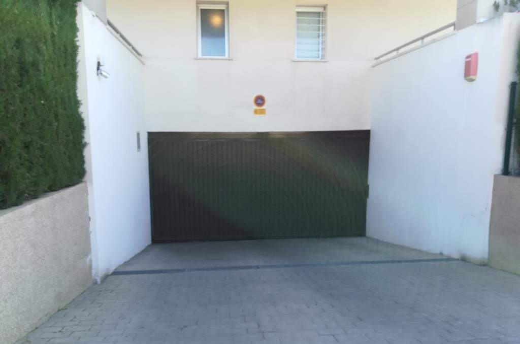 Garaje en venta  en Calle Principe Felipe Rocafort Valencia