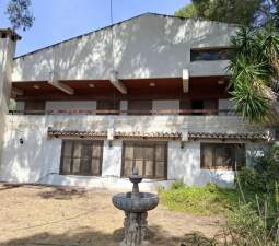 Chalet en venta en Paterna, Valencia