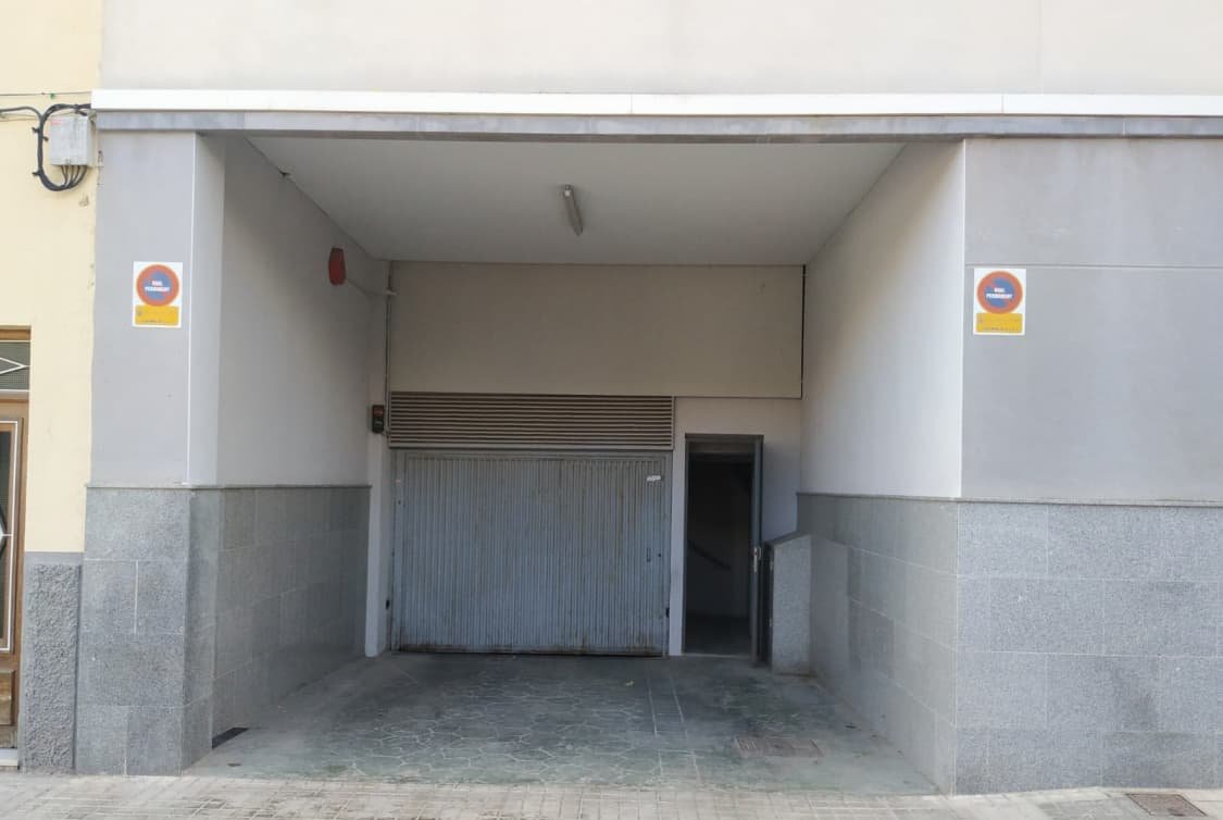 Garaje en venta en Calle Guarda Jurado Elche Alicante