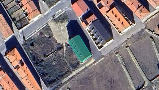 Viviendas adosadas en construcción detenida en C Sants Abdo i Senent