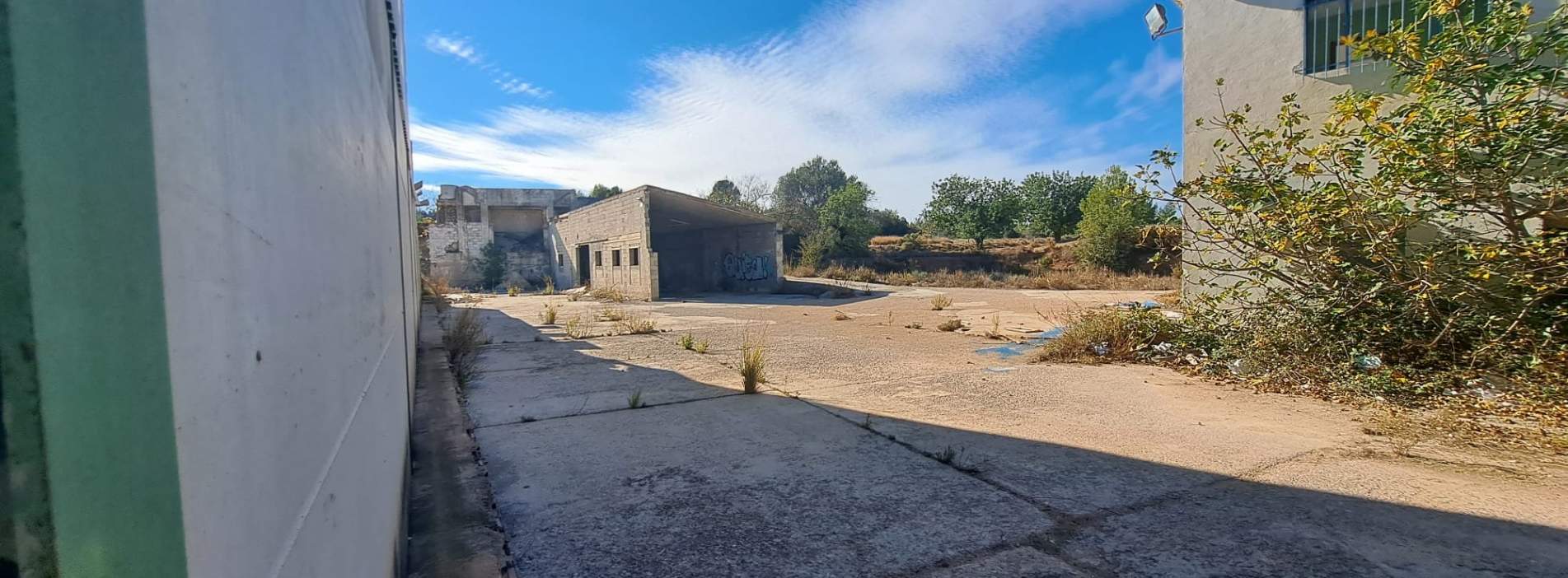 Naves Industriales en venta en Alborache, Valencia