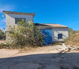 Naves Industriales en venta en Alborache, Valencia