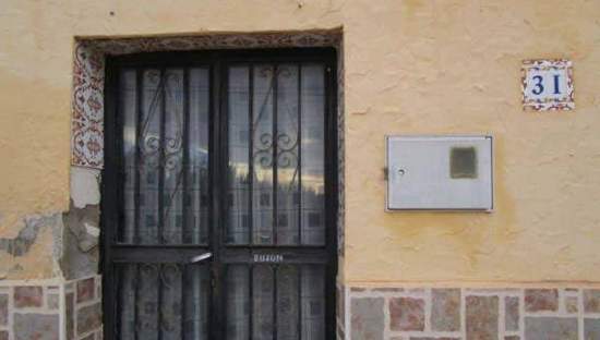 Urbano Solar en venta  en Calle Dolores Los Catral Alicante