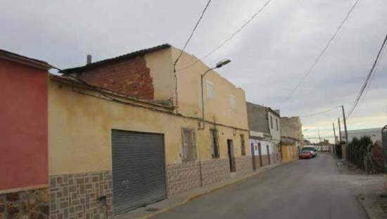 Urbano Solar en venta  en Calle Dolores Los Catral Alicante