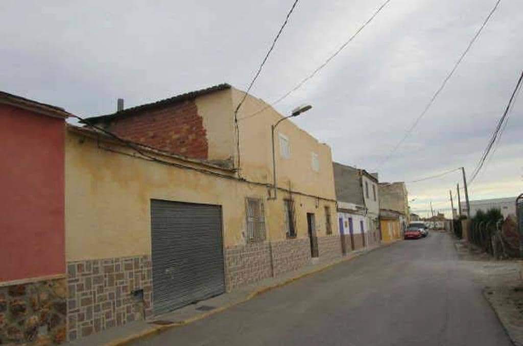 Urbano Solar en venta  en Calle Dolores Los Catral Alicante