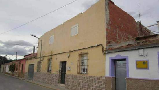 Urbano Solar en venta  en Calle Dolores Los Catral Alicante