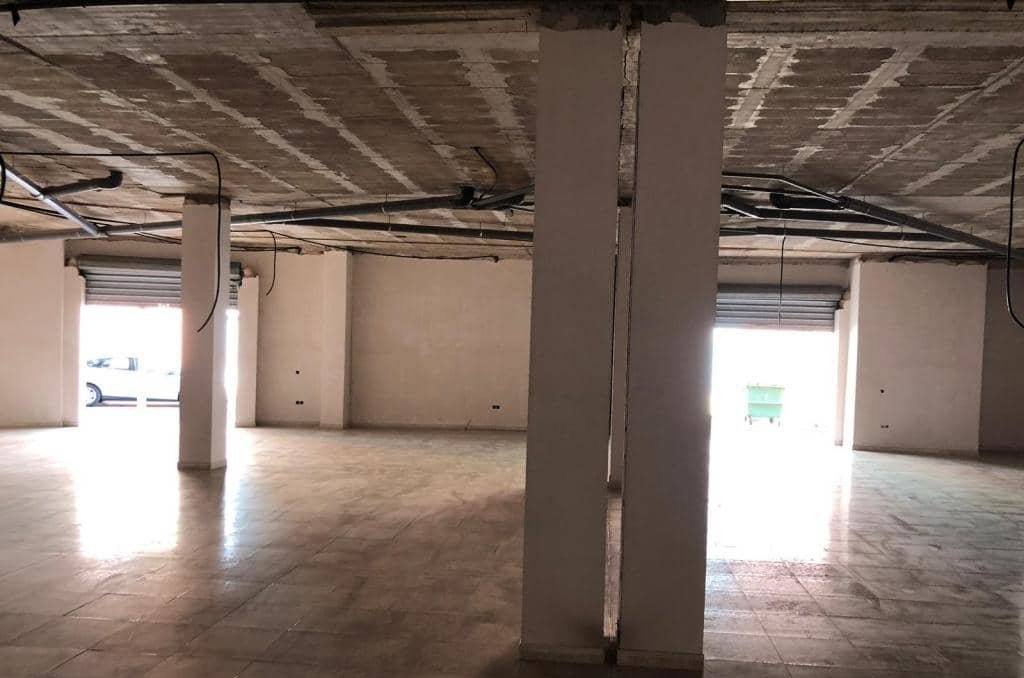 Local Comercial en venta  en Calle Joaquin Garcia Girona Castelln De La Plana Castelln