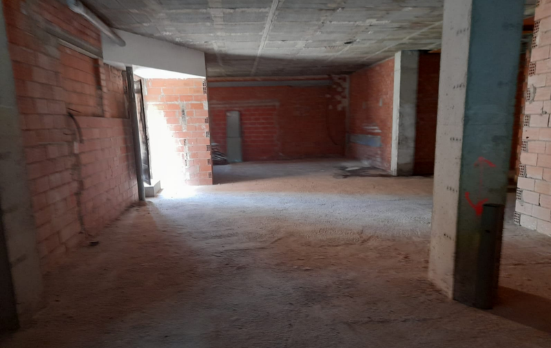 Local comercial disponible por 20.700 de 100m en ccalle juan ramon jimenez 84 Castellón de la PlanaCastelló de la Plana