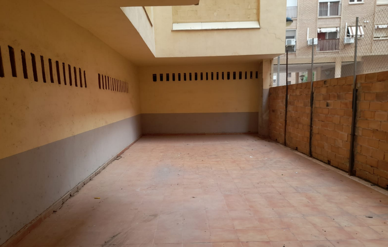 Local comercial disponible por 20.700 de 100m en ccalle juan ramon jimenez 84 Castellón de la PlanaCastelló de la Plana