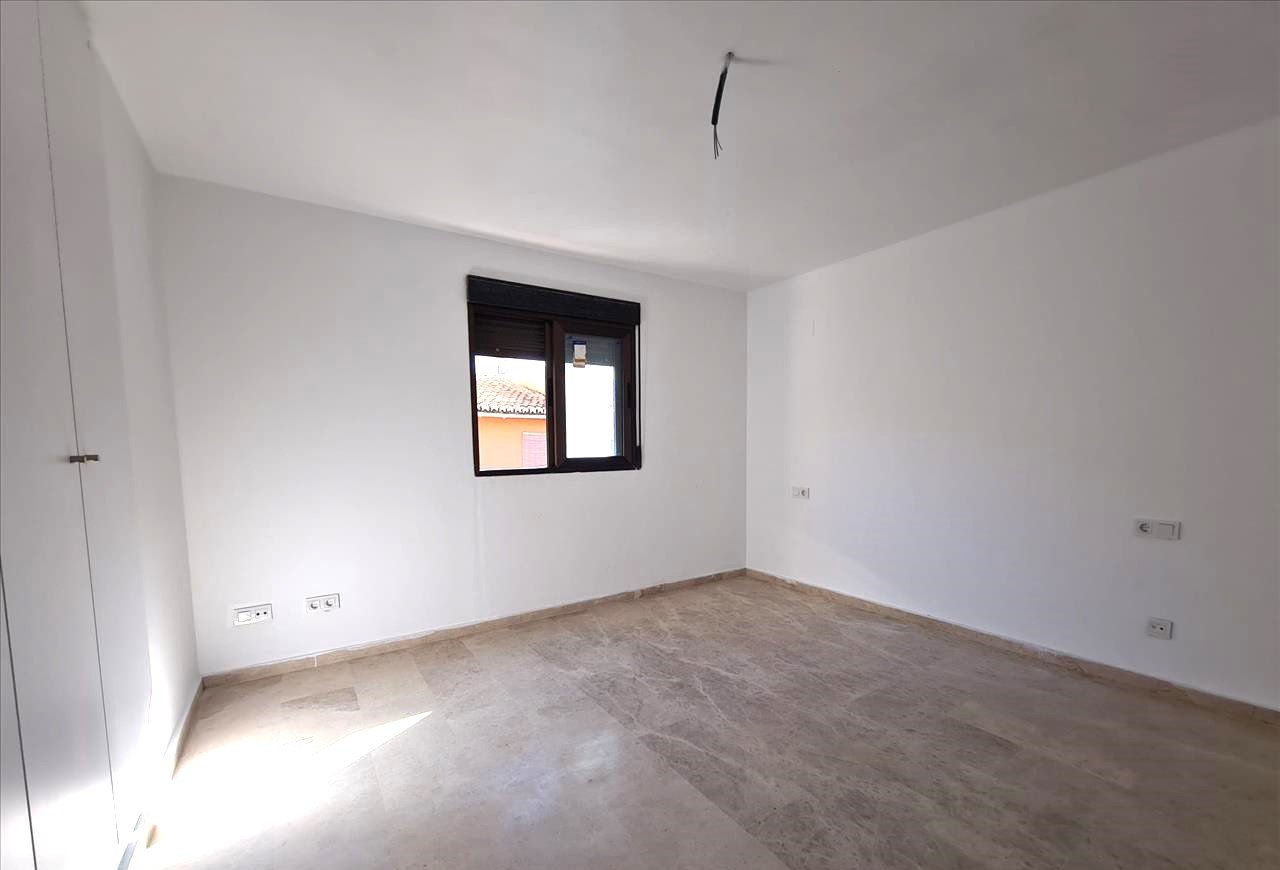 Piso en venta en Serra, Valencia