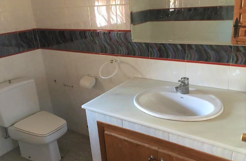 Chalet en venta en Alcora, Castellón