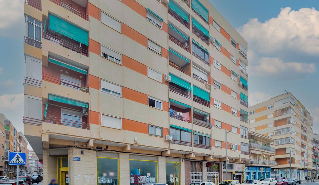 Local en venta en Avenida Carlos Arniches, Bajo, 03600, Elda Alicante