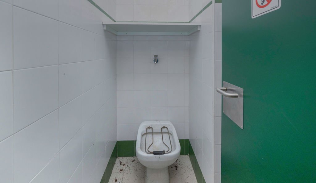 Local en venta en Avenida Carlos Arniches, Bajo, 03600, Elda Alicante