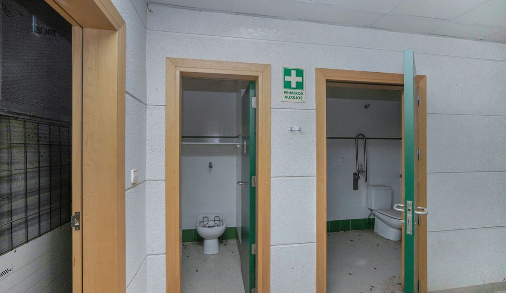 Local en venta en Avenida Carlos Arniches, Bajo, 03600, Elda Alicante