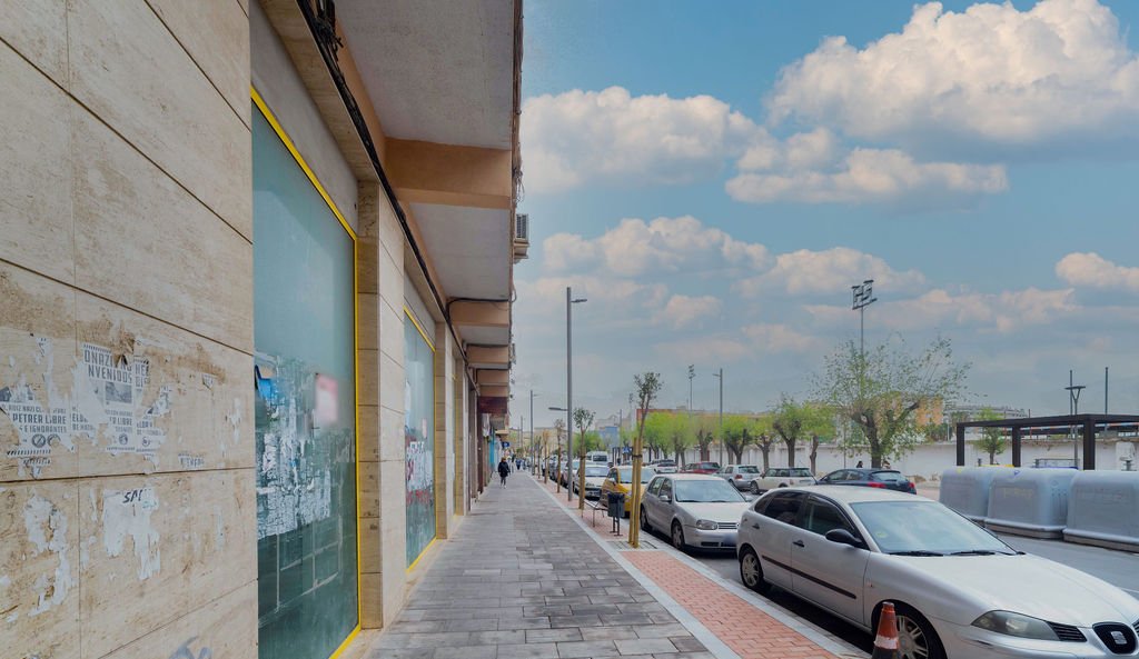 Local en venta en Avenida Carlos Arniches, Bajo, 03600, Elda Alicante
