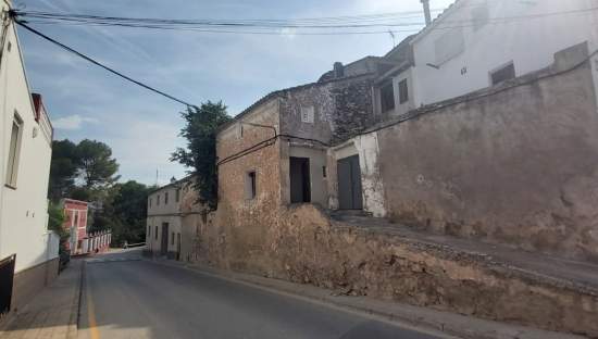 Casa en venta en Macastre, Valencia