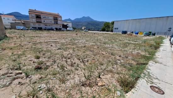 Terreno Urbano en venta en Jeresa, Valencia