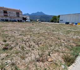 Terreno Urbano en venta en Jeresa, Valencia