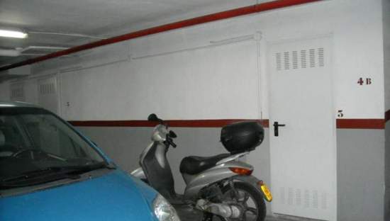 Garaje en venta  en Calle Rascanya La La Pobla De Vallbona Valencia