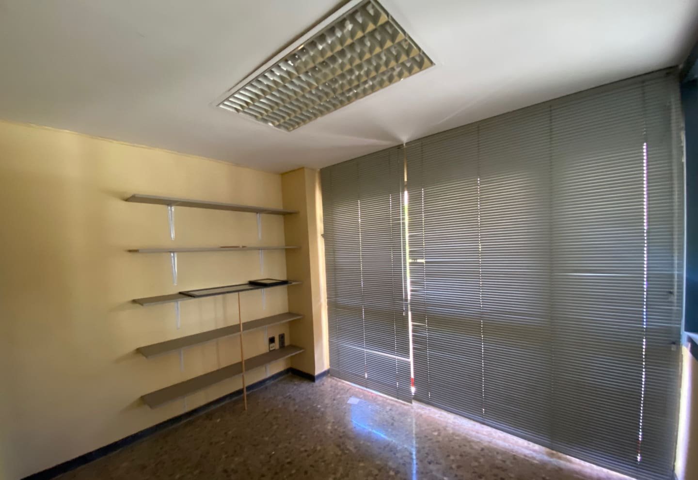 Local en C Mare de Deu de Gracia - Villarreal - Castellón
