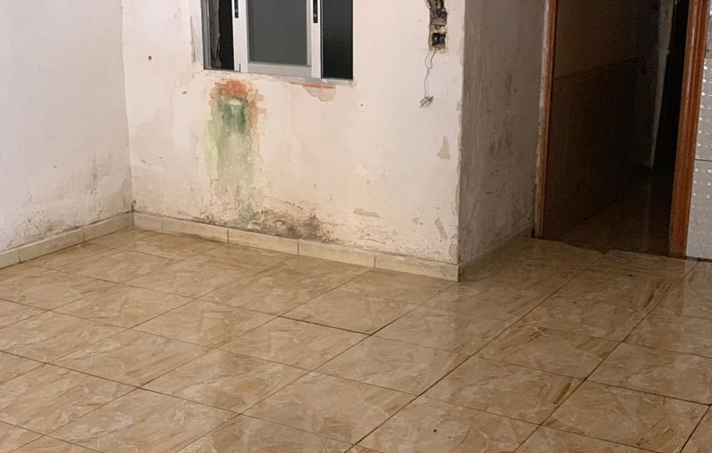 Piso a la venta en calle pl Castelln de la PlanaCastell de la Plana por 23000 de 56m y 2 habitaciones