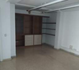 Descubre local comercial por 268.000 con 700m en condiciones de restauración en calle canonigo gonzalo viñes en X?tiva