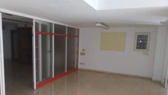 Descubre local comercial por 268.000 con 700m en condiciones de restauración en calle canonigo gonzalo viñes en X?tiva