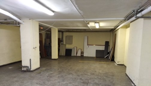 Descubre local comercial por 268.000 con 700m en condiciones de restauración en calle canonigo gonzalo viñes en X?tiva