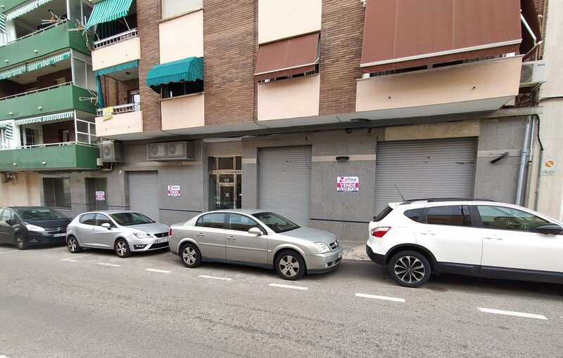 Descubre local comercial por 268.000 con 700m en condiciones de restauración en calle canonigo gonzalo viñes en X?tiva