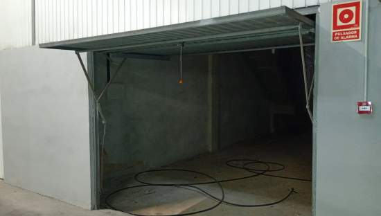 Local en venta en La Nucia, Alicante