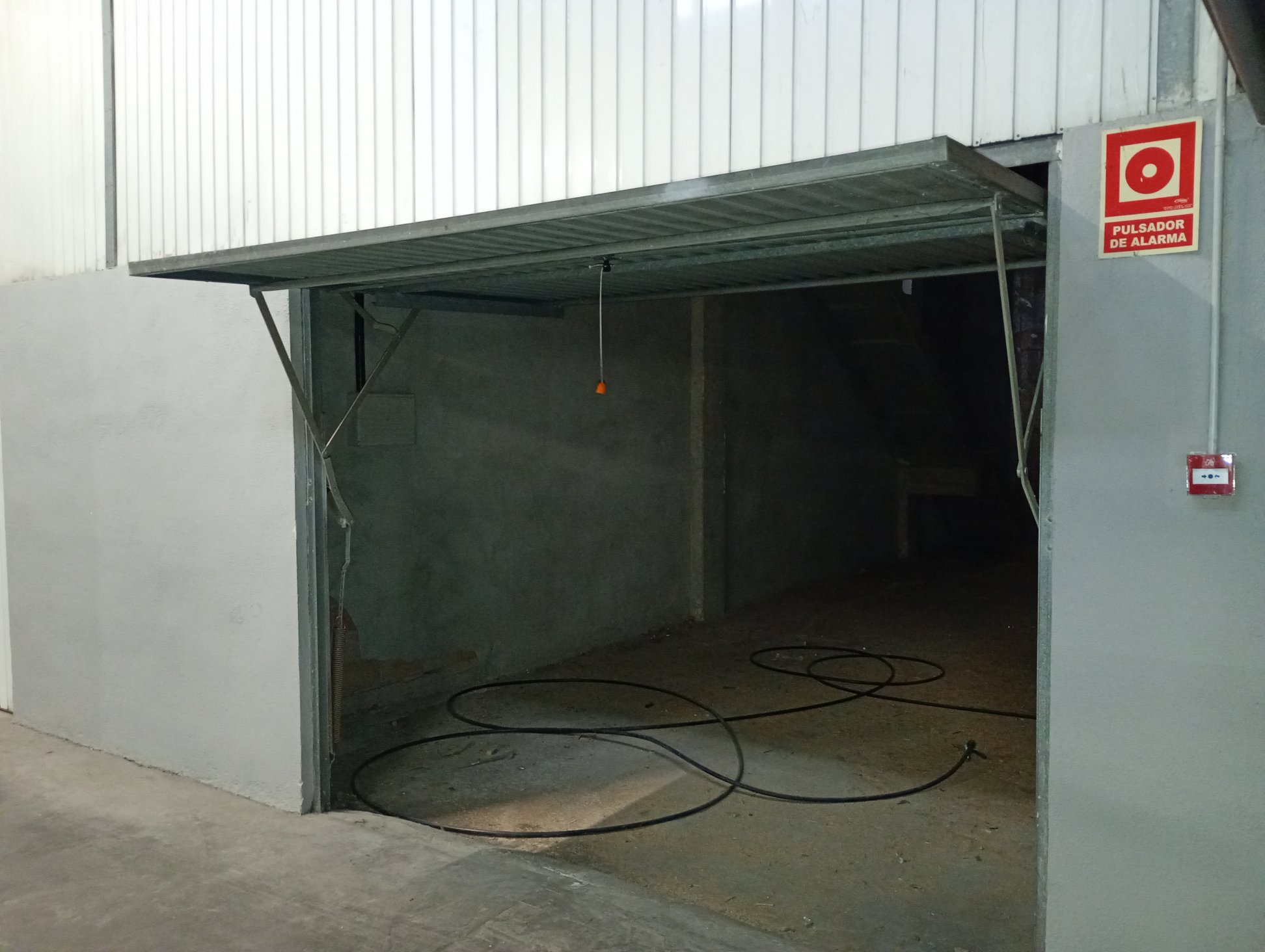 Local en venta en La Nucia, Alicante