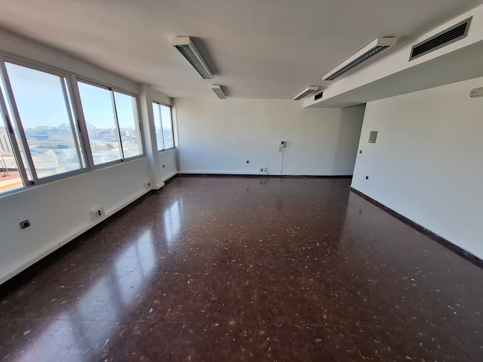 Oficina en alquiler en Valencia, Valencia