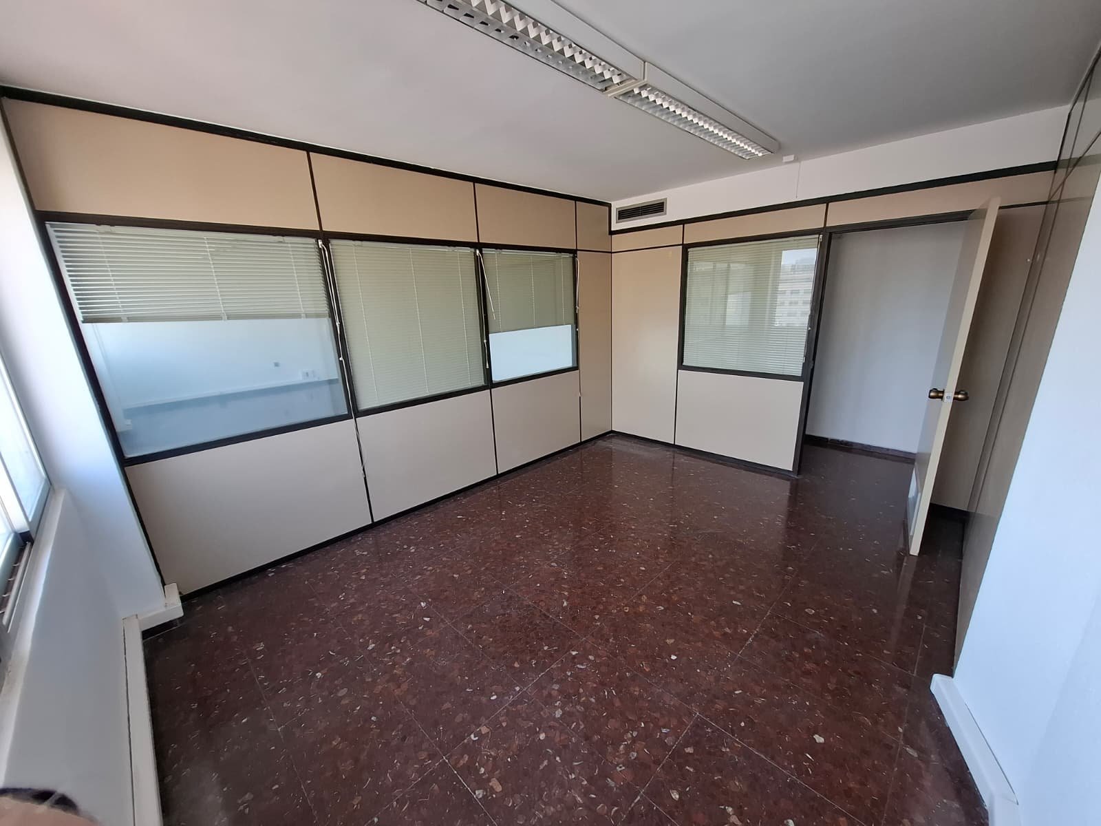 Oficina en alquiler en Valencia, Valencia