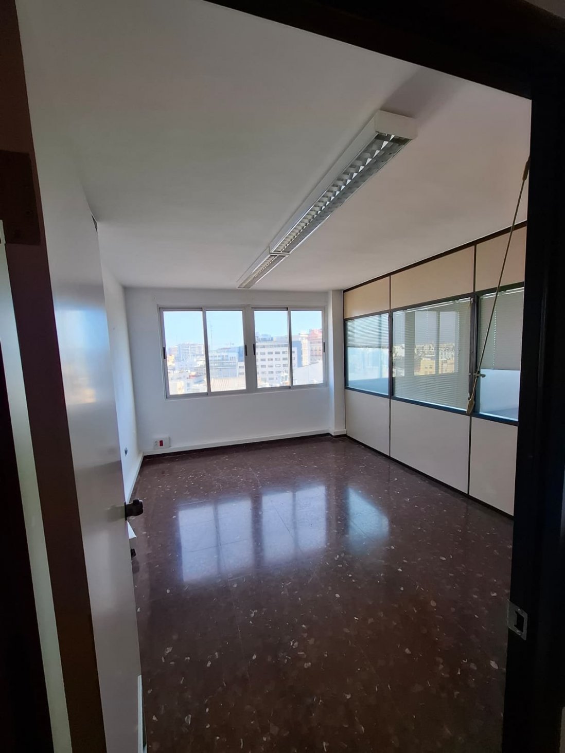 Oficina en alquiler en Valencia, Valencia