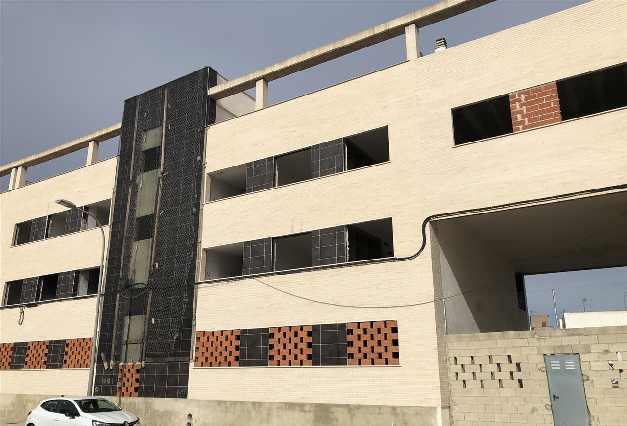 Plaza De Garaje En Venta En Carlos Gomis, Carcaixent