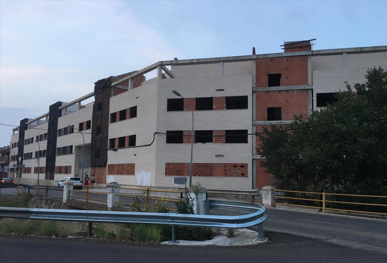 Plaza De Garaje En Venta En Carlos Gomis, Carcaixent