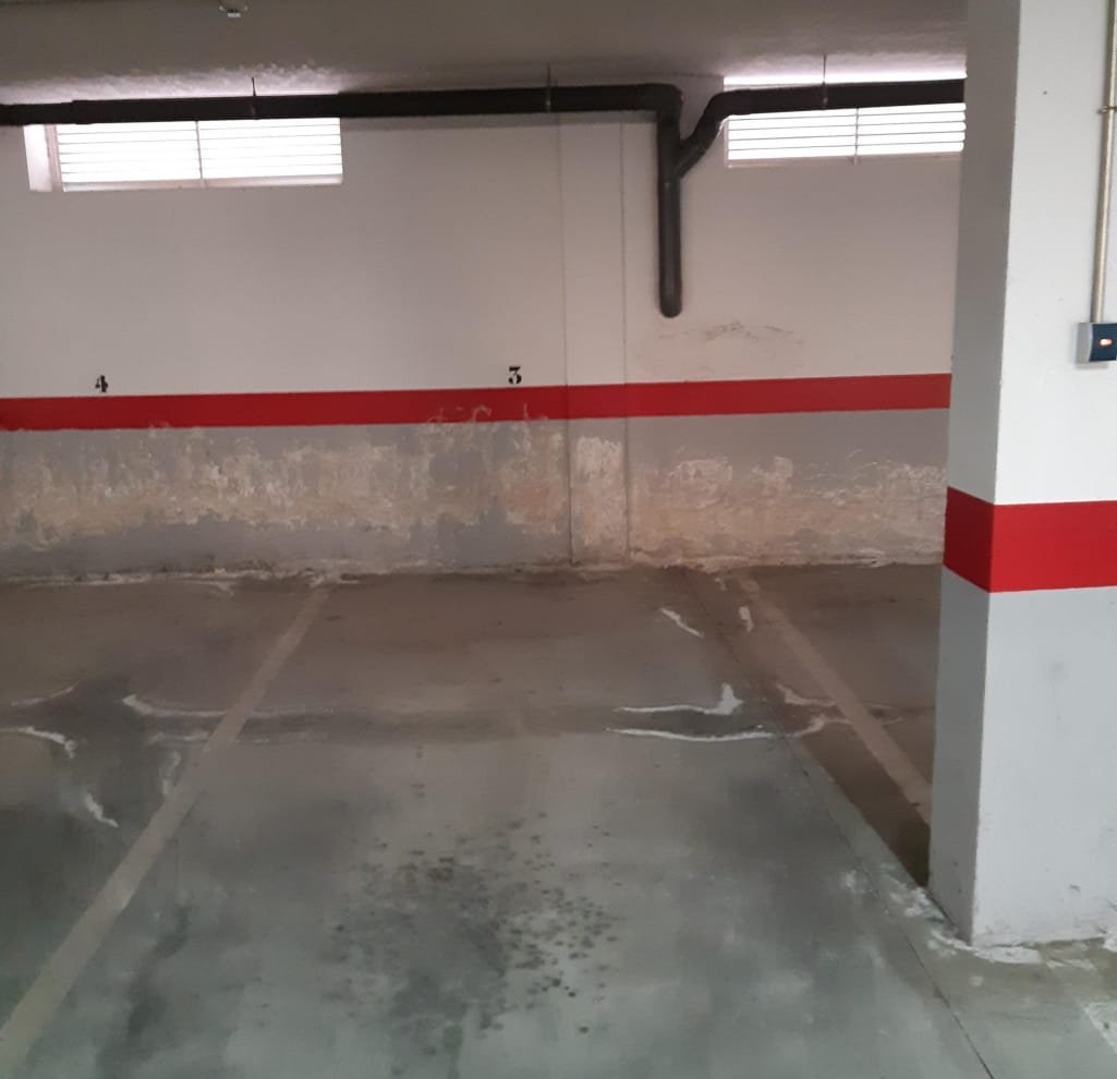 Garaje en venta  en Calle Sorolla Ceut Murcia