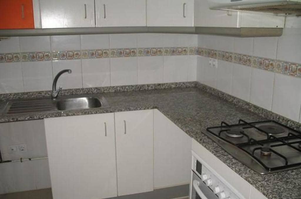 Piso en venta en Calle Benimodo Algemes Valencia