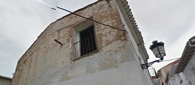 Unifamiliar Casa De Pueblo en venta  en Calle Ramon Y Cajal, Navarrés, Valencia