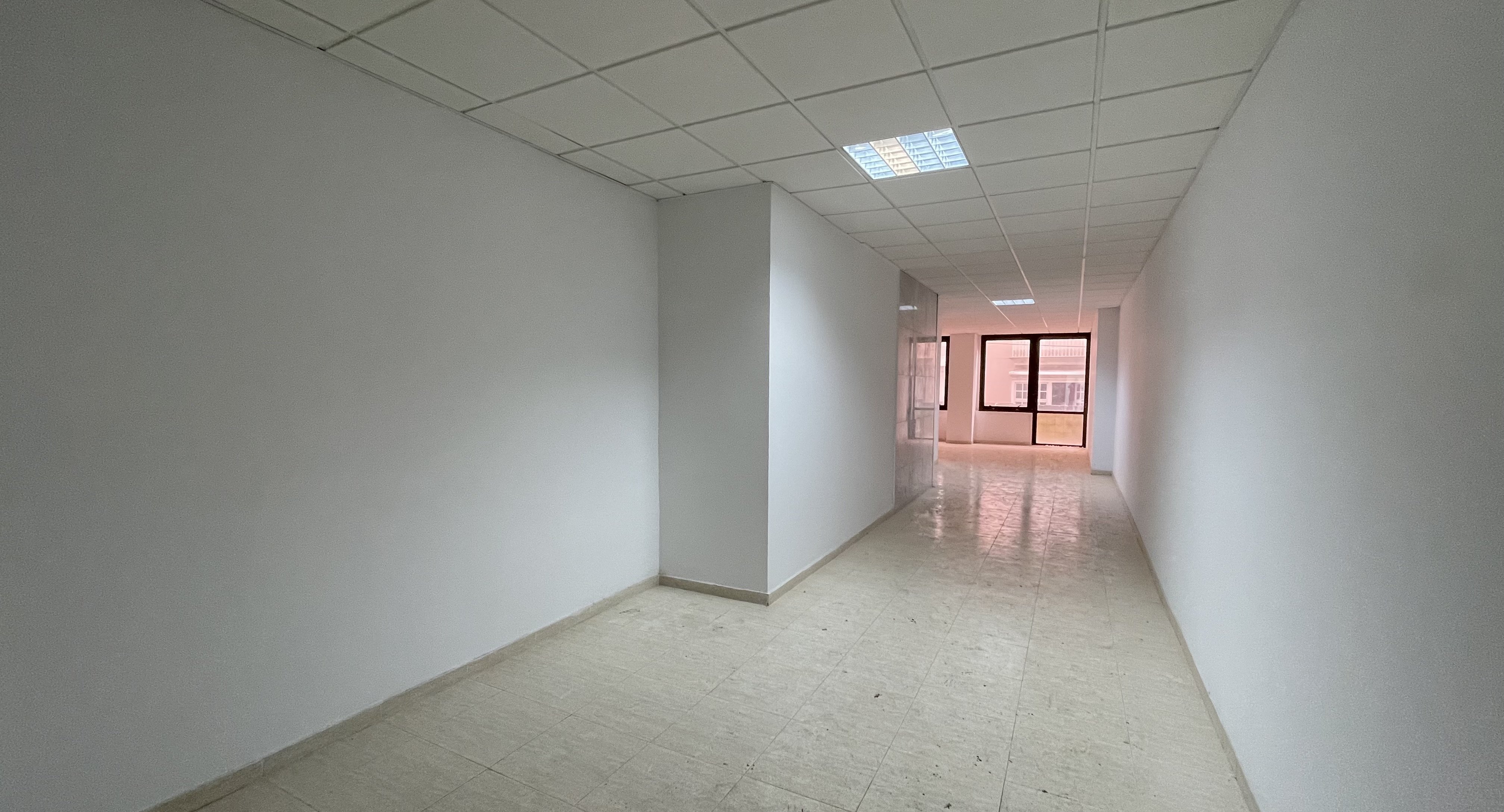 Descubre local comercial en cmayor Cartagena por 112600 con 81m undefined