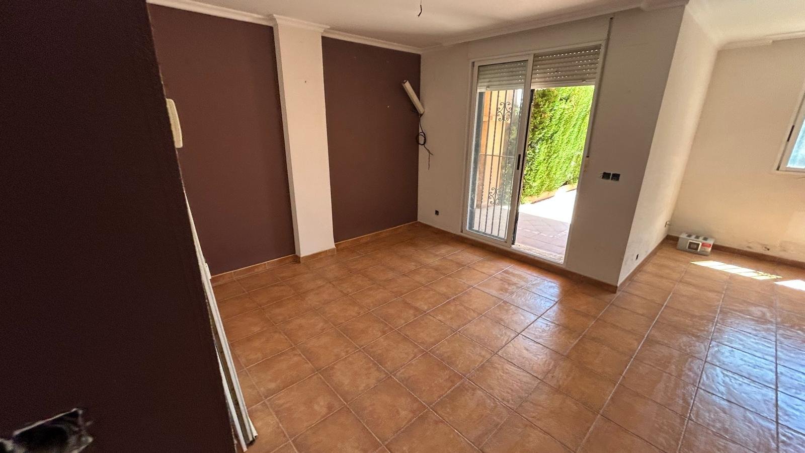 Casa Adosada en venta en Chiva, Valencia