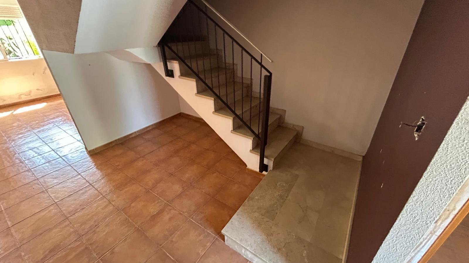 Casa Adosada en venta en Chiva, Valencia