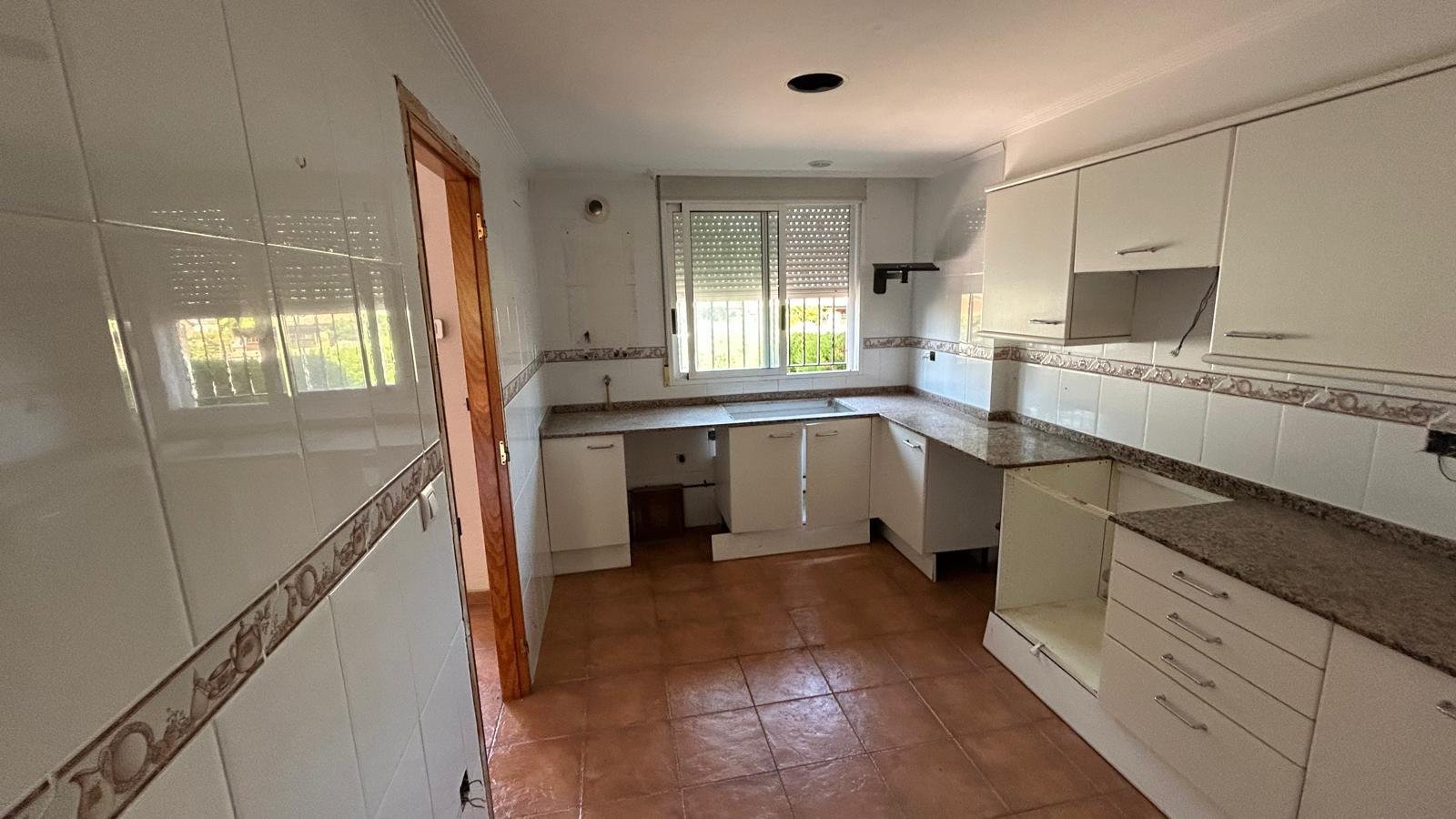 Casa Adosada en venta en Chiva, Valencia