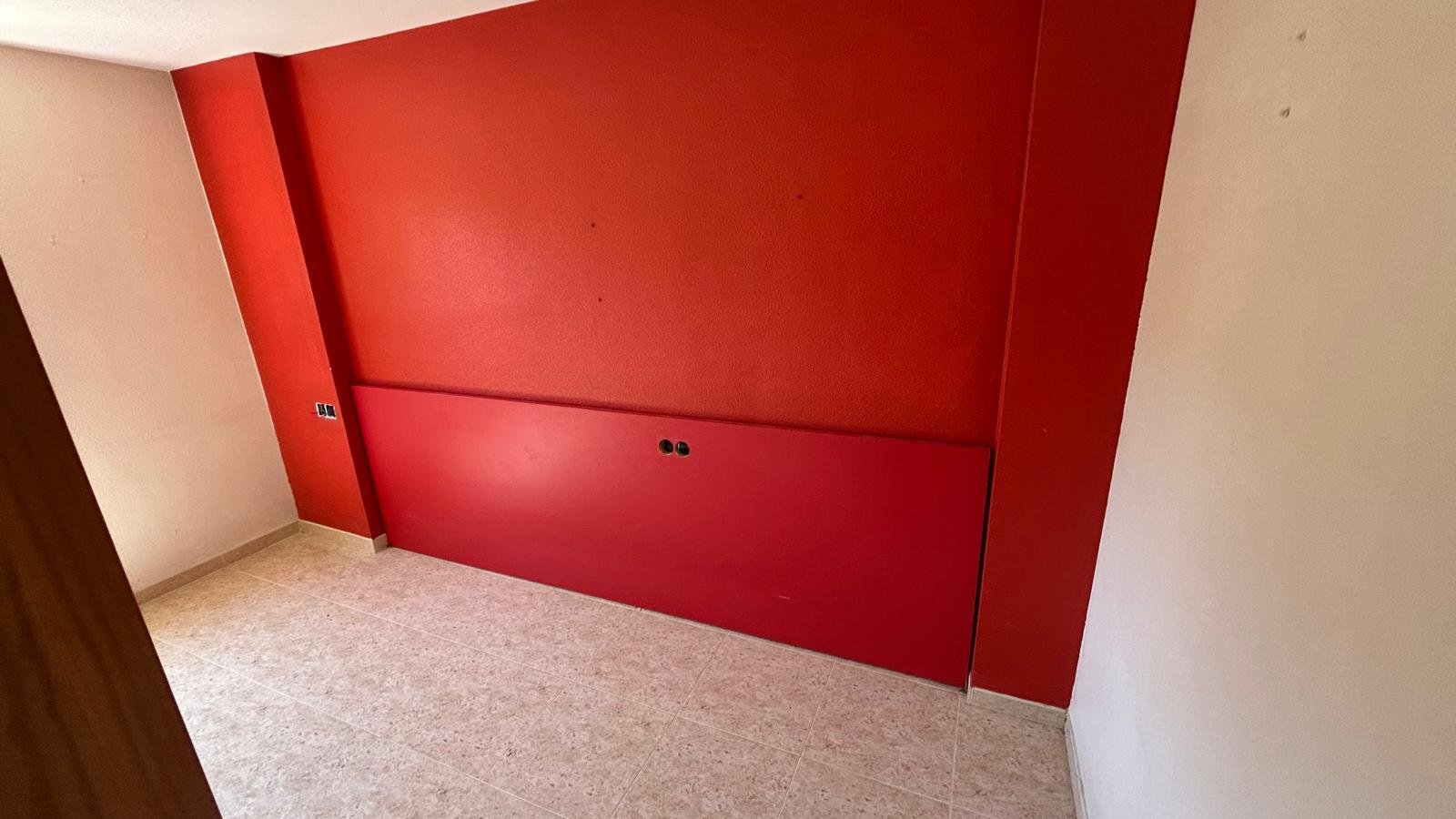 Casa Adosada en venta en Chiva, Valencia