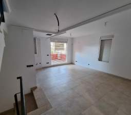 Casa Adosada en venta en Sagunto, Valencia