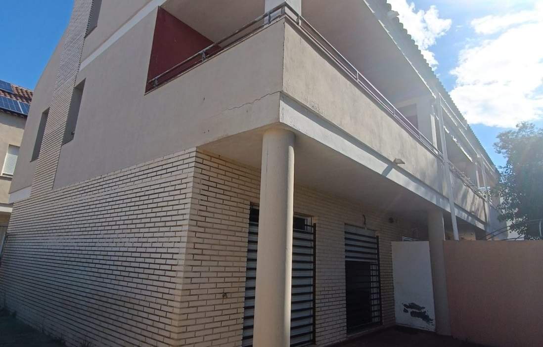 Casa Adosada en venta en Sagunto, Valencia