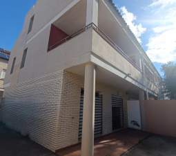 Casa Adosada en venta en Sagunto, Valencia